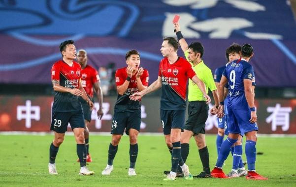 独家：欧文中超首位下课主帅的简单介绍